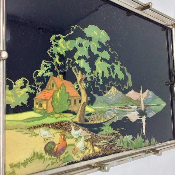 Incredible reverse painted tray with silver trim and handles. - Picture 5 of 14